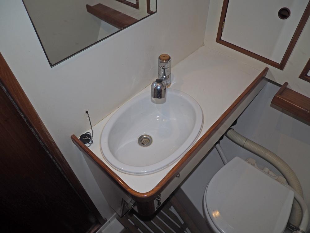 Vorschiff, Innenausstattung